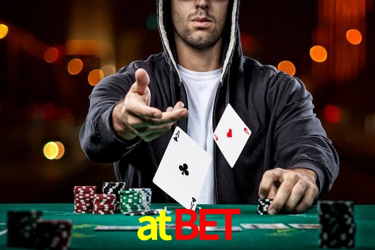 Comparação APP mobile vs versão web da atbet